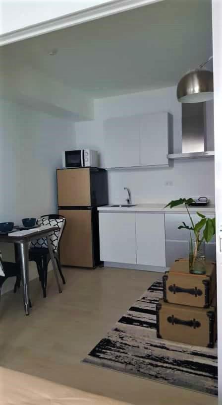 Azure Urban Residences 1br With Huge Wavepool & Man-made Near Airport Manila