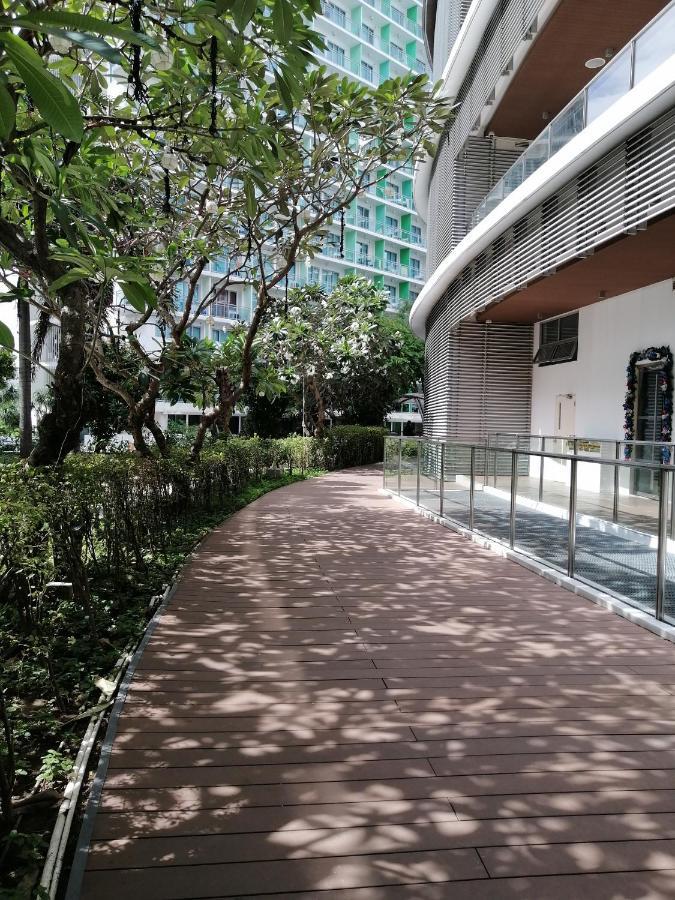 Azure Urban Residences 1br With Huge Wavepool & Man-made Near Airport Apartment Manila